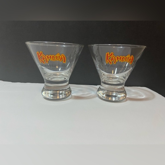 Kahlua Martini Cocktail Low Ball Shot Glasses Set of 2 Gift idea - Picture 2 of 9